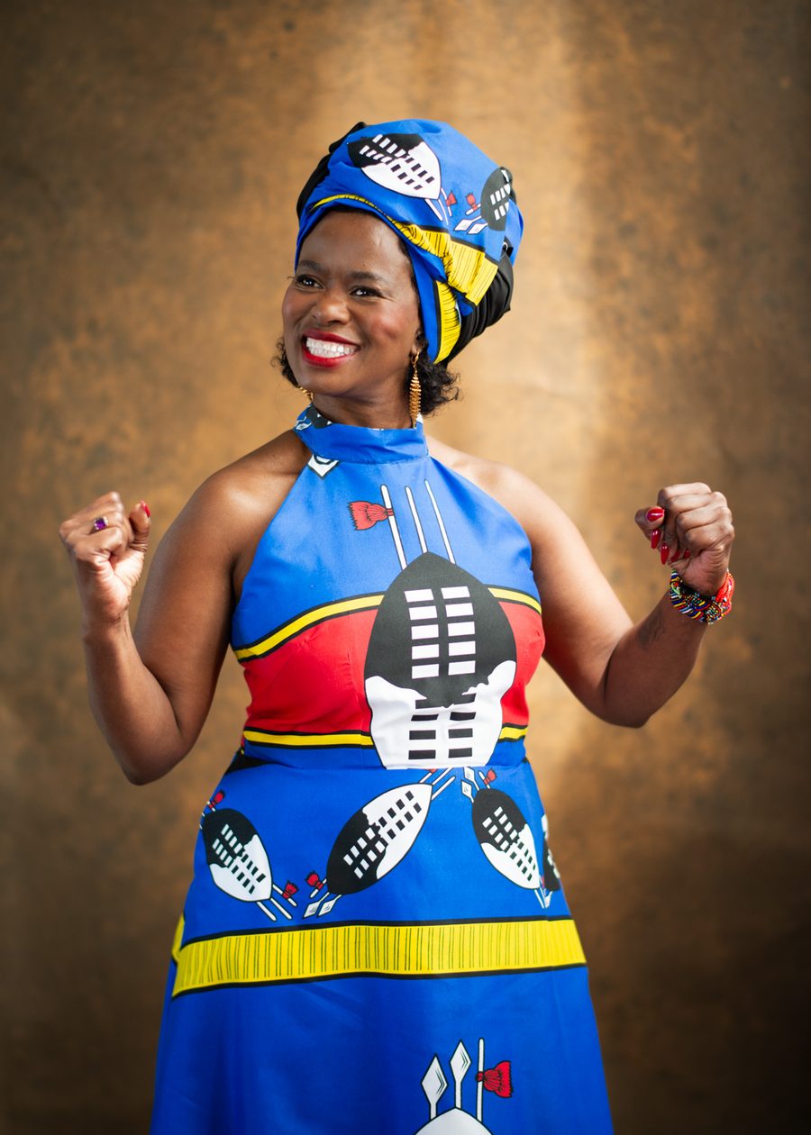 Tae Betty in a gesture of strength and centring